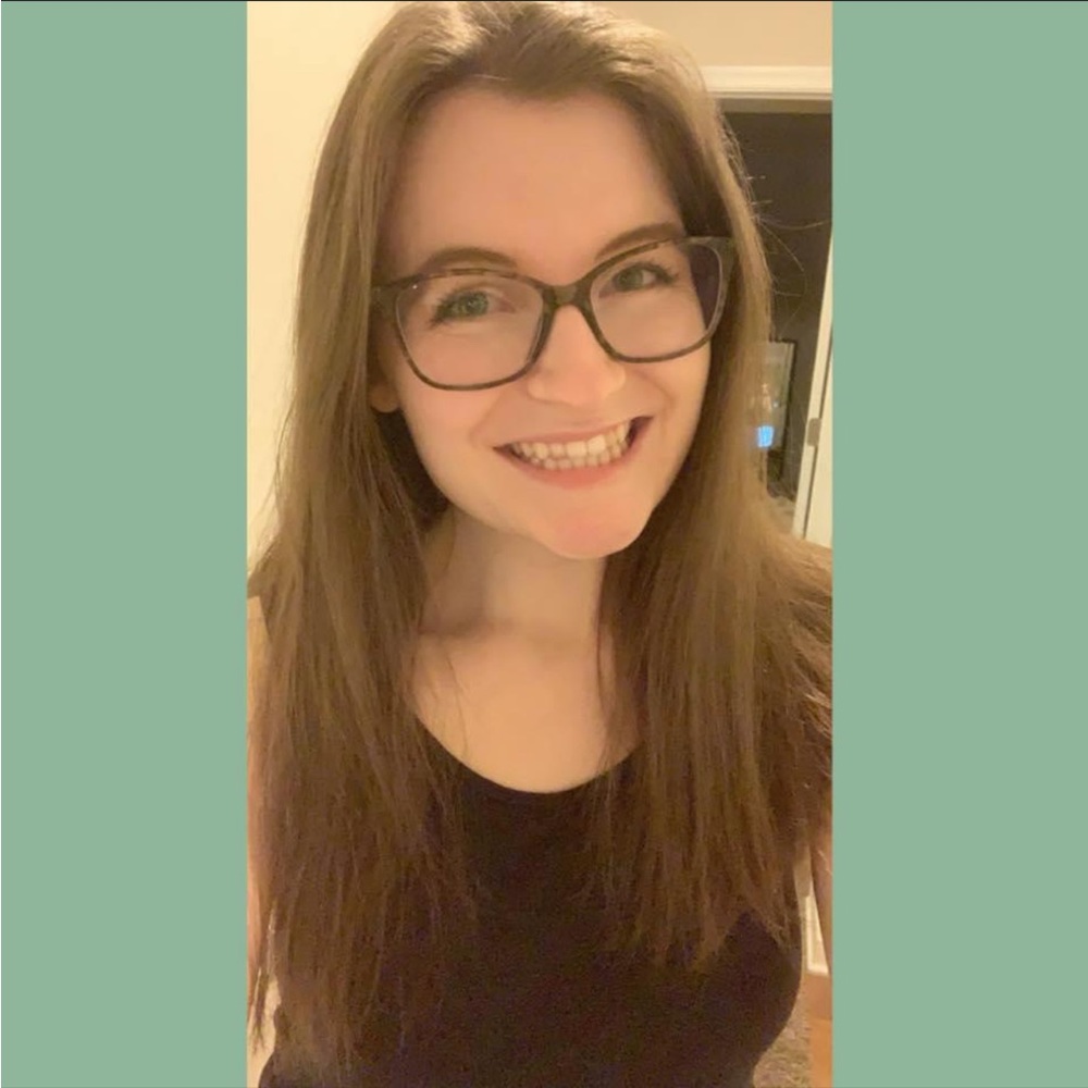 Meet your Posher, Rebecca